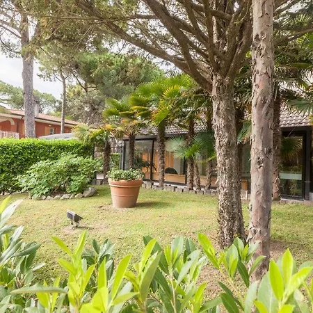 Scultura Villa Lignano Sabbiadoro